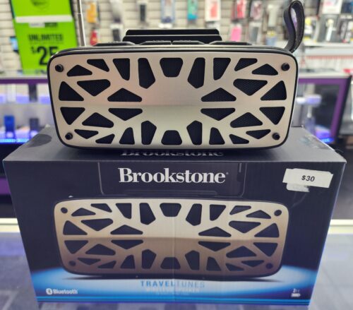 NEW BROOKSTONE WIRELESS SPEAKER AND RADIO 