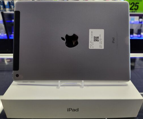 APPLE IPAD 5TH GENERATION 32 GB WIFI & UNLOCKED