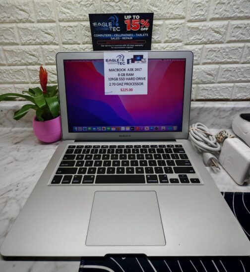 GREAT CONDITION APPLE MACBOOK AIR 2017